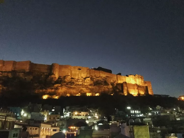 Photo of HosteLaVie Jodhpur, Fateh Pol Rd, Killi Khana, Sodagaran Mohalla, Jodhpur, Rajasthan, India by Rohini Roy
