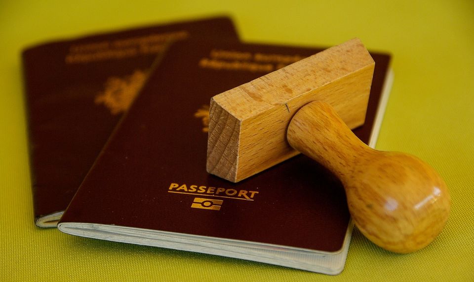Photo of You Can Now Go Through Immigration in Under 1 Minute With The New E-Passports by Saumitra Shinde