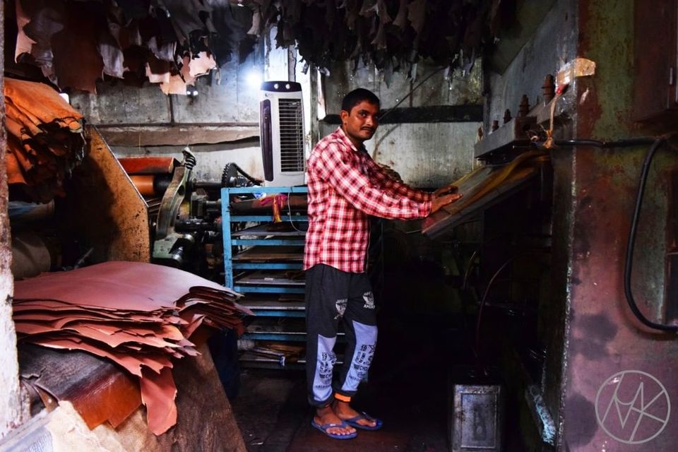 Photo of Here's why Dharavi is the "bohot hard" place in Mumbai! 1/2 by Saumitra Shinde