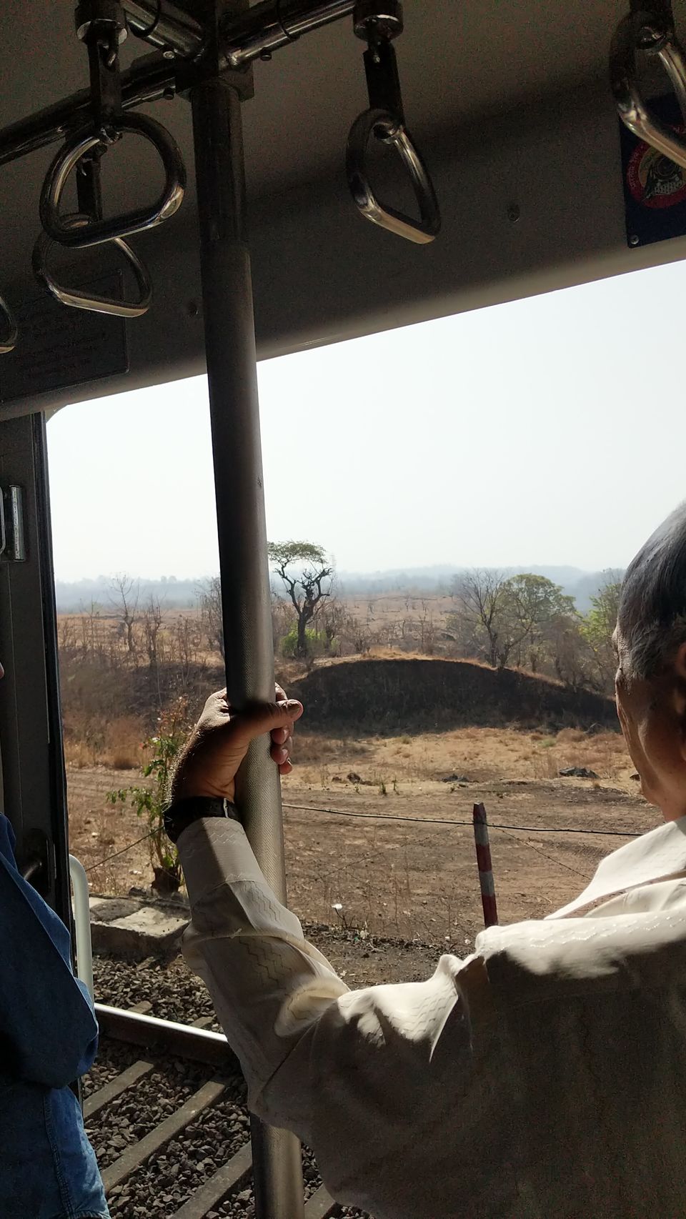Photo of 24 Hours in the Highlands of Maharashtra - A Photo Story 1/8 by Saumitra Shinde