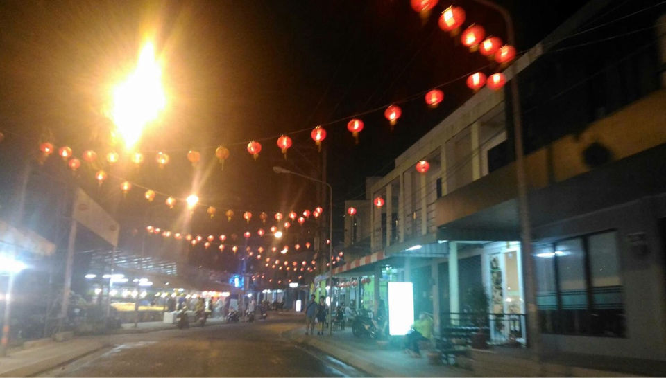 Photo of Patong Beach by Charu Rawat