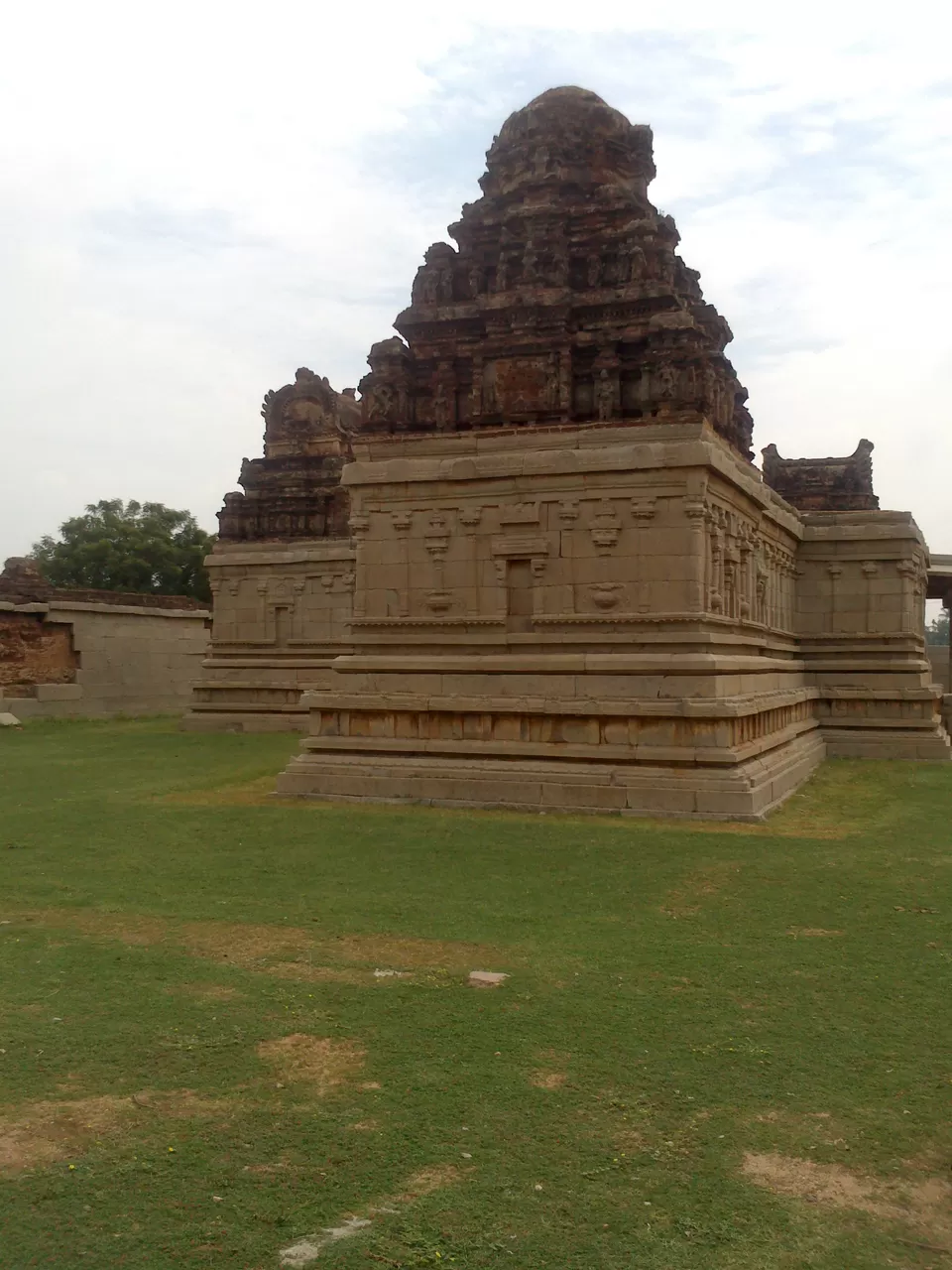 Photo of Chandrashekara Temple, Hampi by A Timeless Odyssey