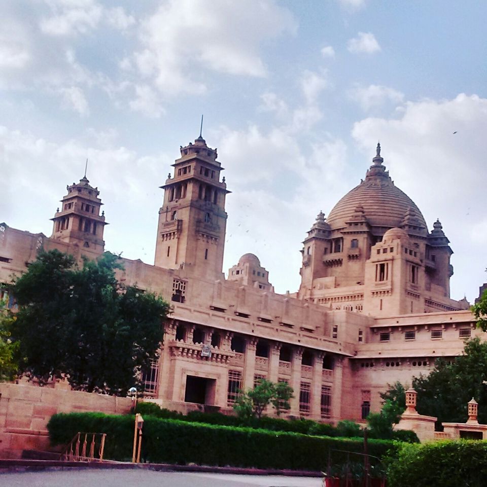 Photo of Padharo Rajasthan on a budget by Anusha Alvandar
