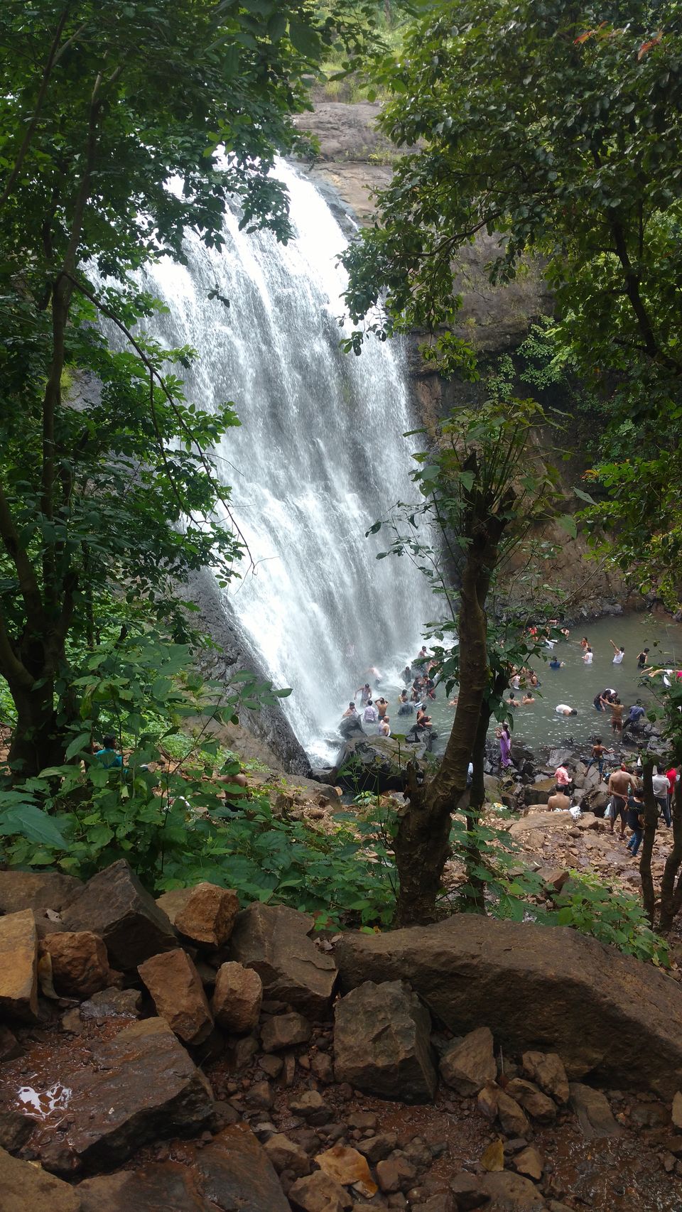 Photo of This Shimmering Waterfall Near Mumbai Should Be Your Next Weekend Getaway 1/1 by MissDoLittle a.k.a Khushbu Jhaveri