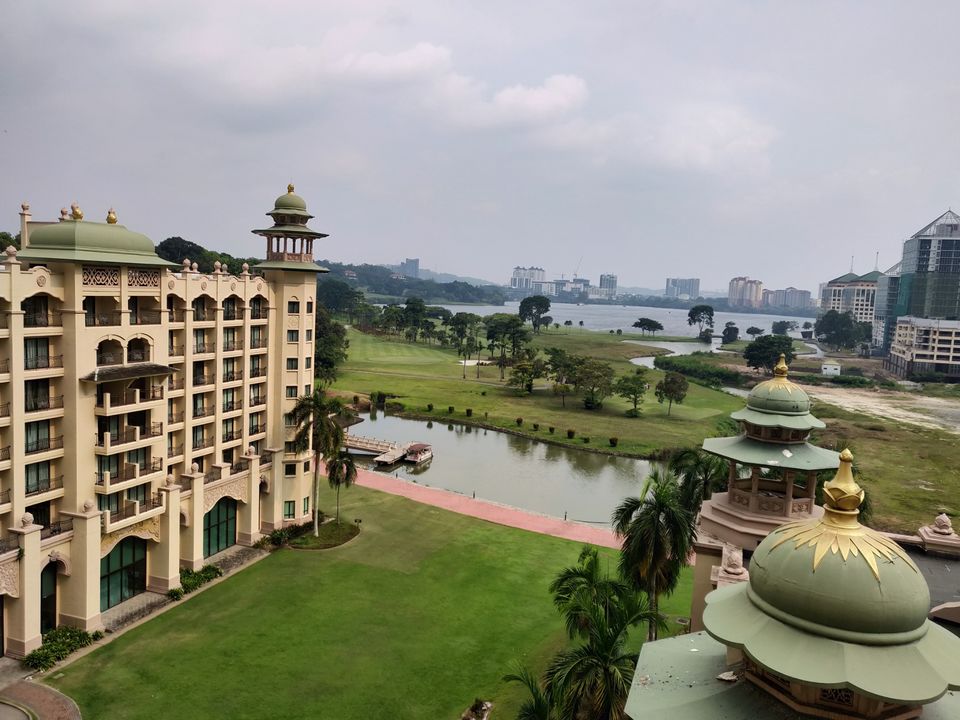 Photo of Explore Malaysia in a "royal" and an "infinite" way (budget friendly!) by Pooja Bhasin
