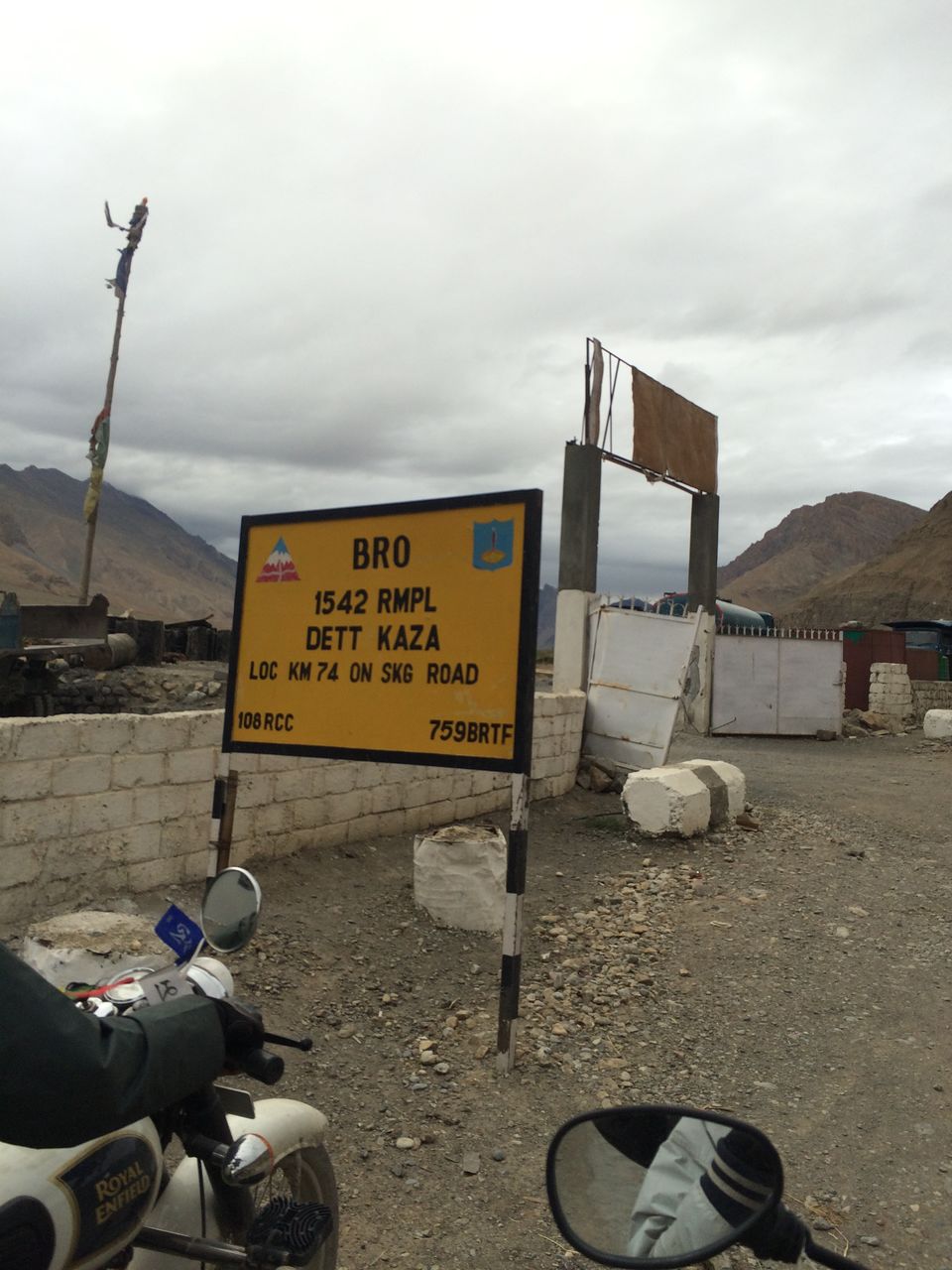 Photo of A Bike Odyssey of 4 Mad Travellers to The Land of Gompas: Lahaul & Spiti Valley (Part #1) 49/51 by Gaurav