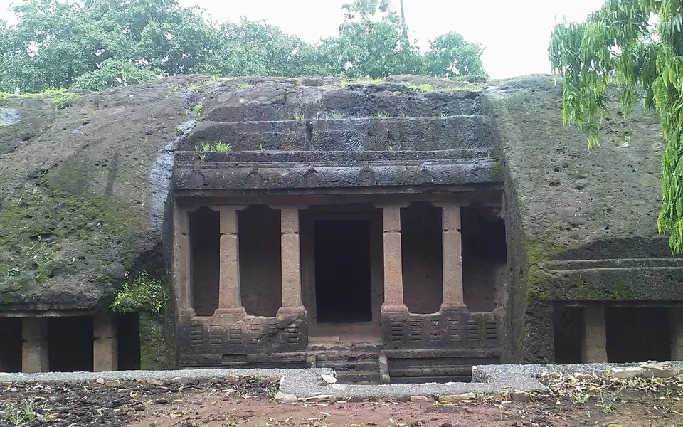 Photo of Mahakali caves, Central Salsette Tramway Road, Friends Colony, Mumbai, Maharashtra, India by Shashank