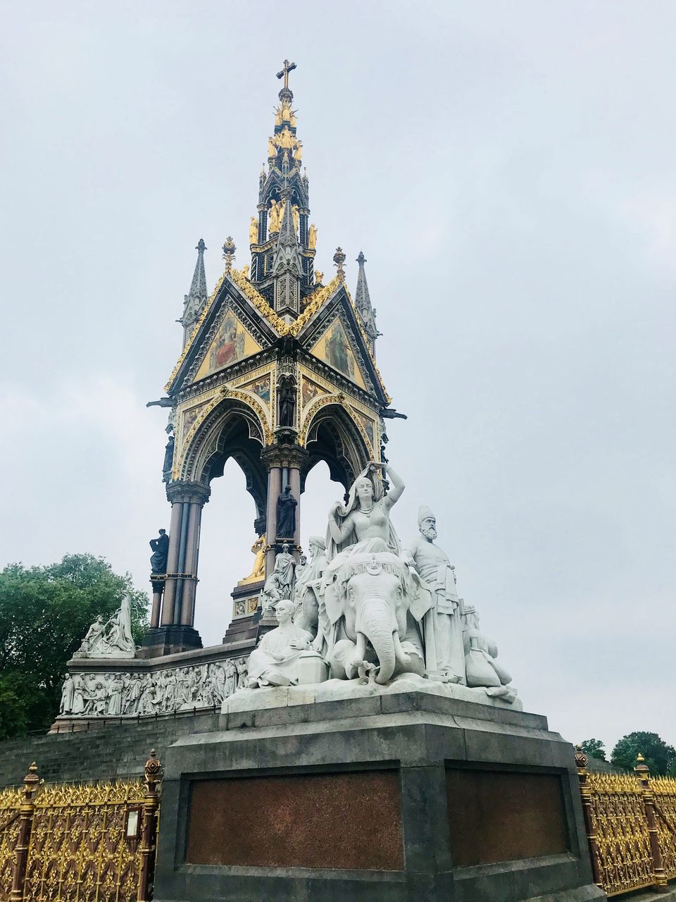 Photo of London - Tips and Tricks for making the most of this gorgeous city. 7/11 by Rajni Singh