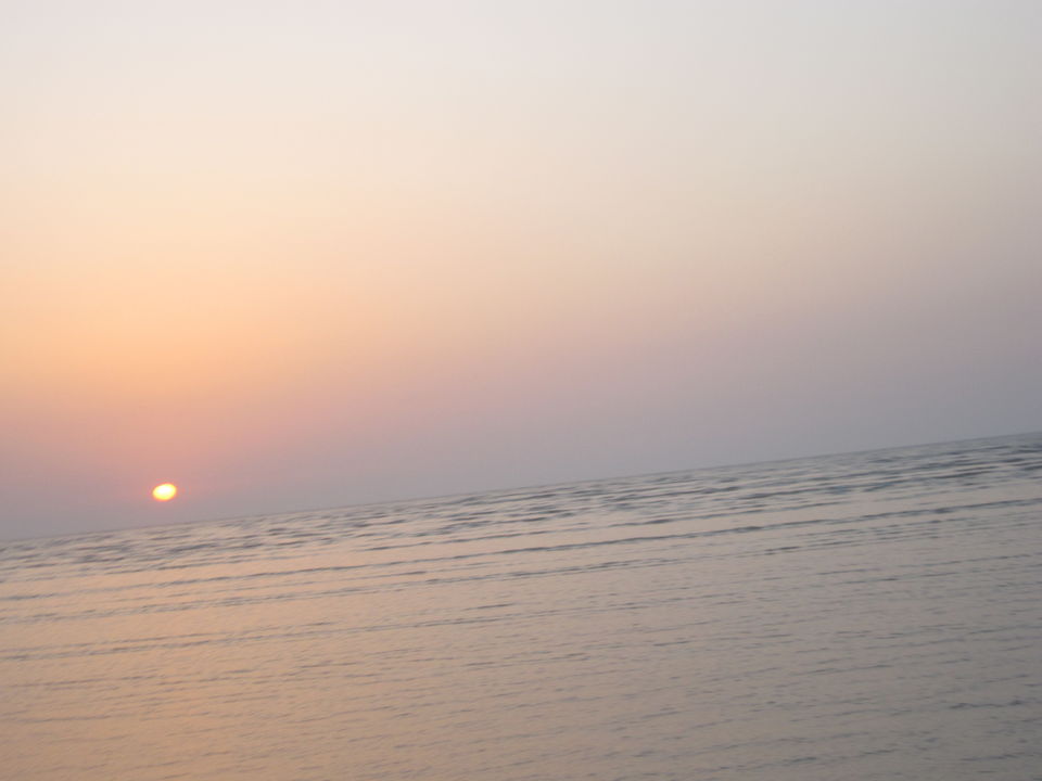 Photo of A surreal experience-Bordi Beach,Maharashtra 3/4 by KP