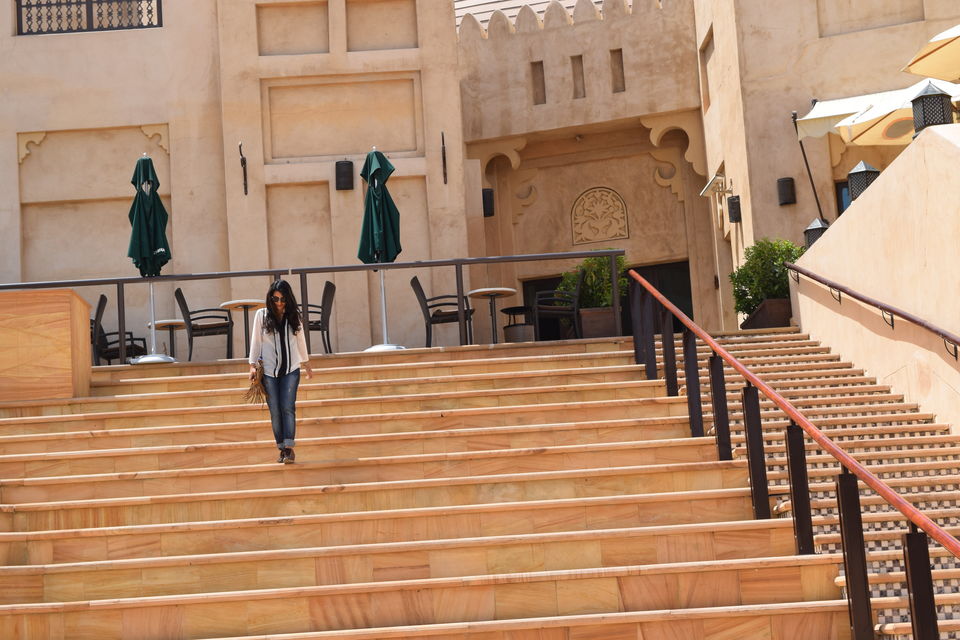 Photo of The Travelers Guide to Arabian Nights On a shoestring budget - Dubai-Sharjah- Abu Dhabi-Oman 2/4 by KP