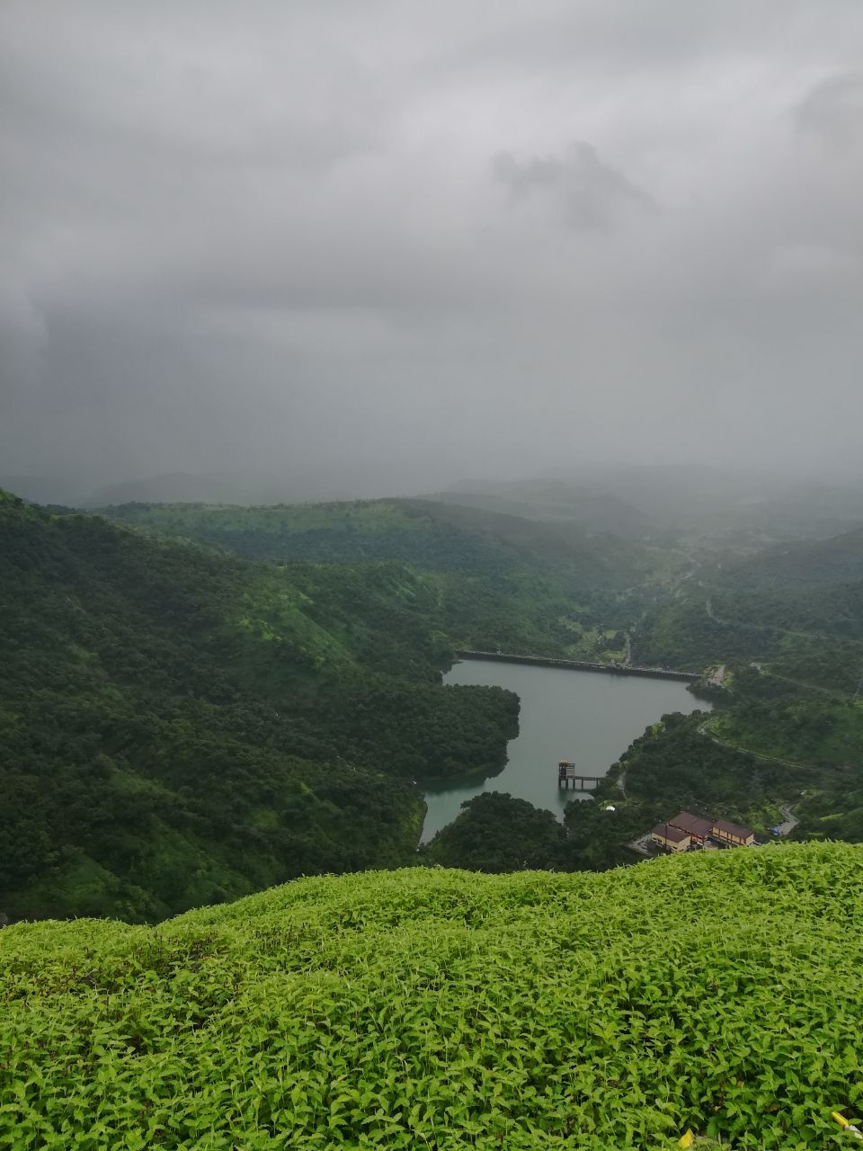Photo of Bhandardara...a Visual Treat by Kaustubh Varadpande