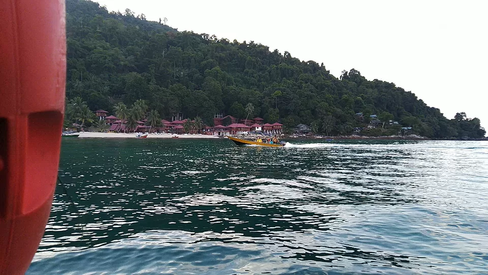 Photo of Perhentian Islands, Terengganu, Malaysia by Jagannathan Janakiraman