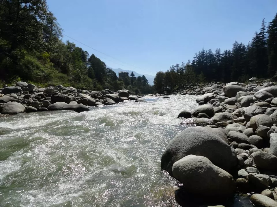 Photo of Vyas Vatika, Manali, Himachal Pradesh, India by Navedita Rai