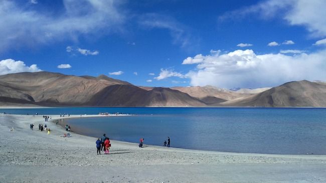 Photo of Pangong Tso by Disha Kapkoti