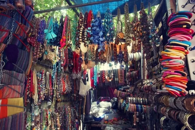 Photo of Janpath, New Delhi, Delhi, India by Prateek Dham