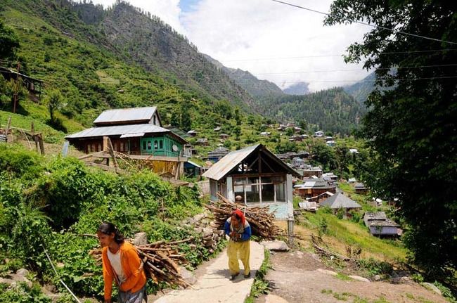 Photo of Tosh, Himachal Pradesh, India by Ritabrata Ghosh
