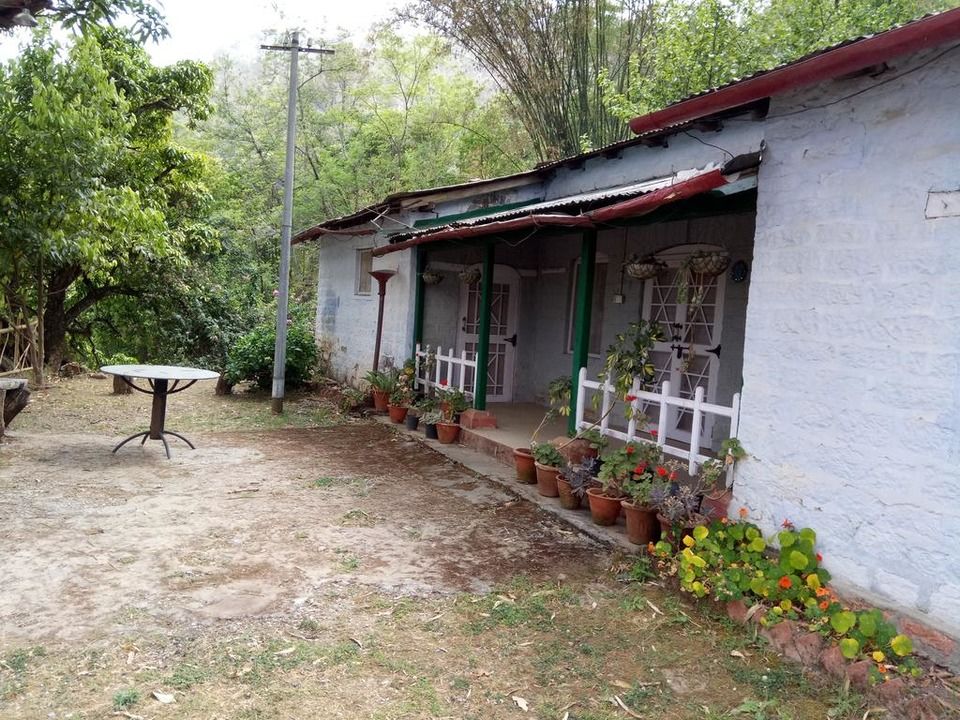 Photo of Jeolikote, Uttarakhand, India by Sonalika Debnath