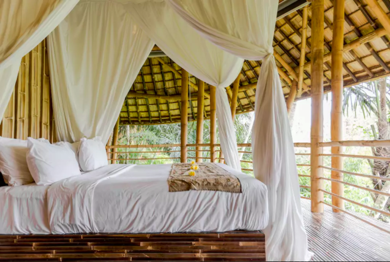 Photo of This Gorgeous Bamboo House In The Middle Of Nowhere Is The Ideal Getaway For Honeymooners by Aakanksha Magan