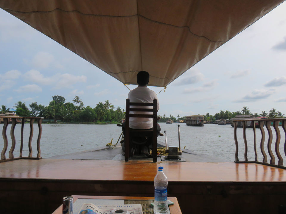 Photo of Floating on the serene backwaters of Kerala! by Deepa Subramanian