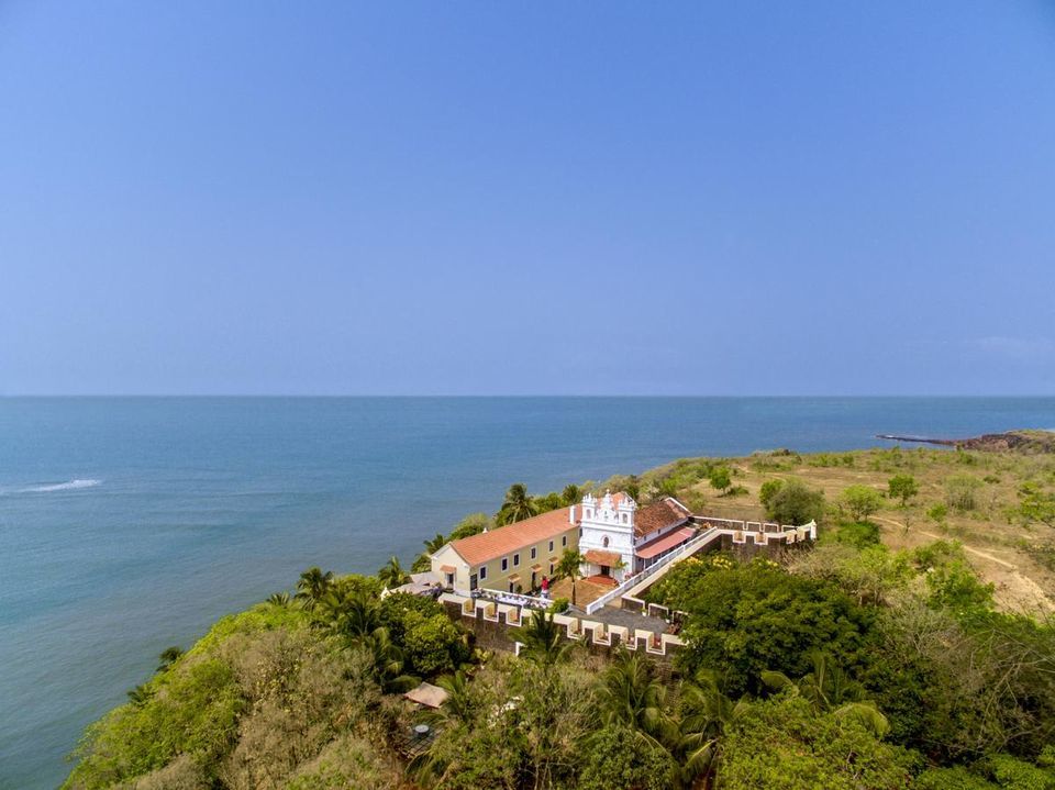 Photo of A Secret Sweet Water Lake In Goa: The Legend of Fort Tiracol Heritage Hotel by Prateek Dham