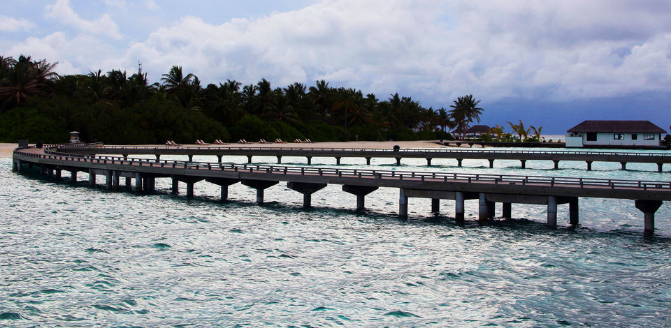 Photo of This Resort Has An Open Air Theatre And Sits In The Middle Of A Coral Island by Sugato