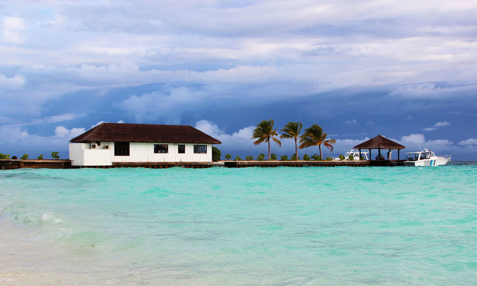 Photo of This Resort Has An Open Air Theatre And Sits In The Middle Of A Coral Island by Sugato