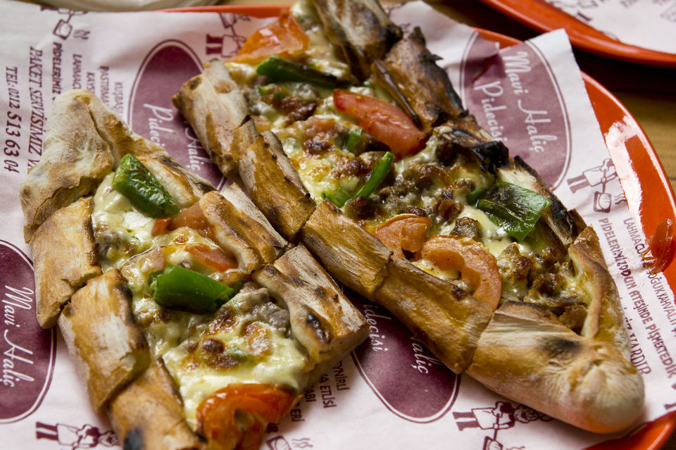 Photo of Awesome Things To Eat In The Food Heaven Of Istanbul by Harini Sriram