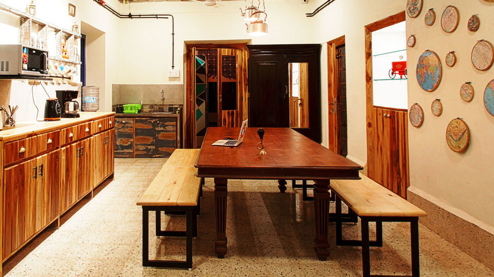 Photo of Horn Ok Please Hostel – A Backpackers Paradise In The Middle Of The Chic Bandra District In Mumbai by Aakanksha Magan