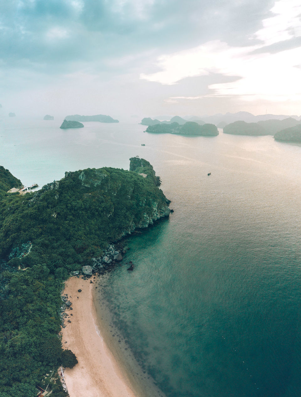 Photo of An 11 Day Road Trip Itinerary For Northern Vietnam by Kamya Buch