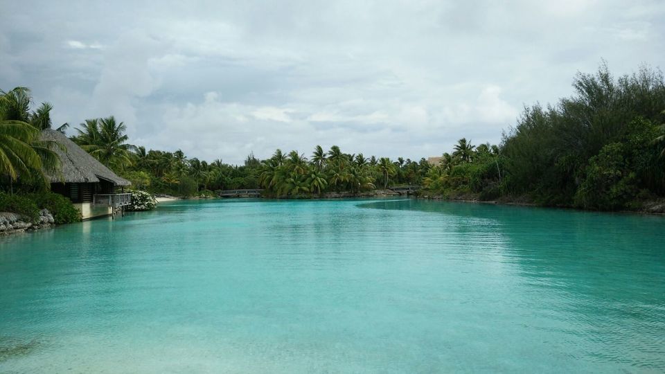 Photo of Bora Bora, French Polynesia by Kirti Panchal