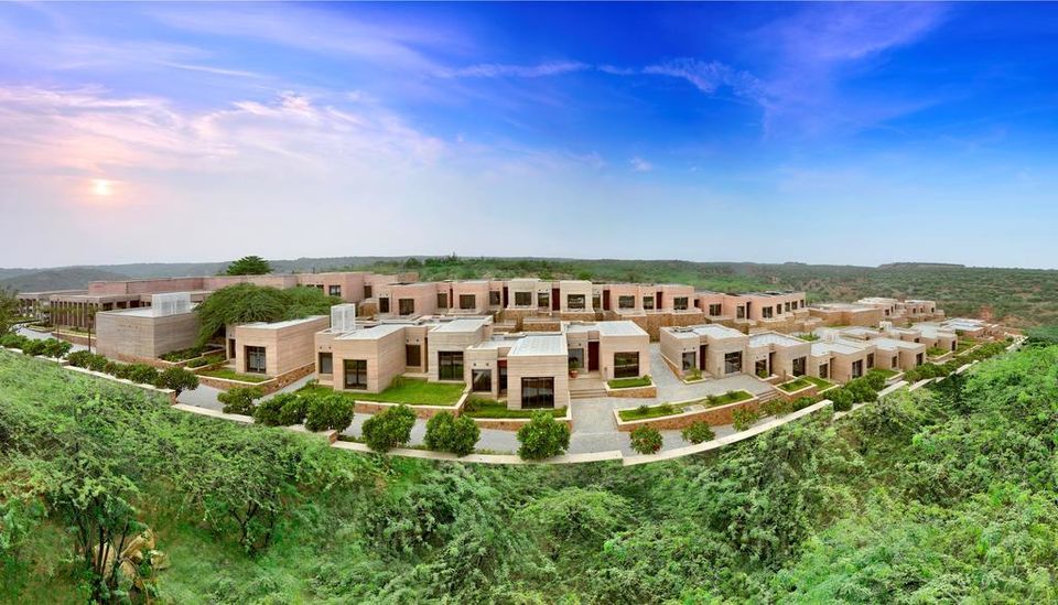 Photo of Now You Don't Have To Travel Overnight To Reach The Hills, Enjoy Serene Ambience at The Lalit Mangar 2/2 by Saumiabee
