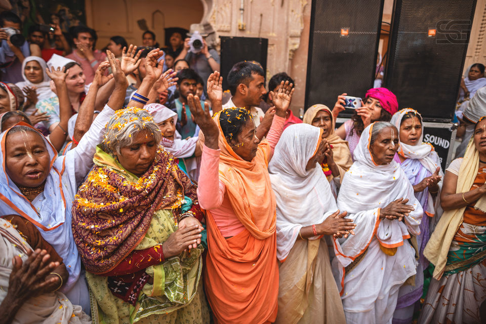 Photo of Vrindavan, Uttar Pradesh, India by sourabhgandhi