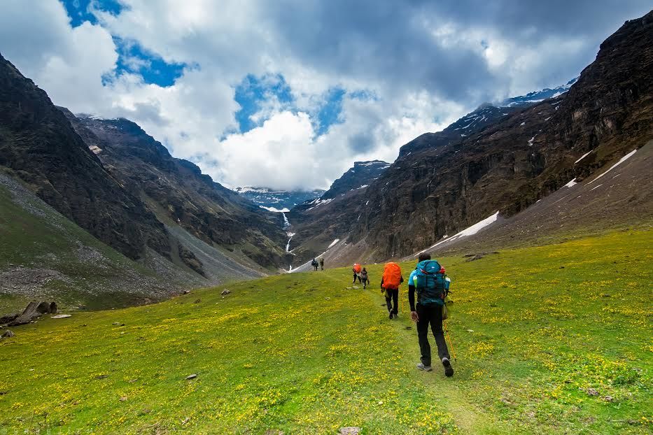 Photo of Undiscovered Treks In Himachal's Hidden Pabbar Valley That No One Knows About 4/5 by Himani Khatreja