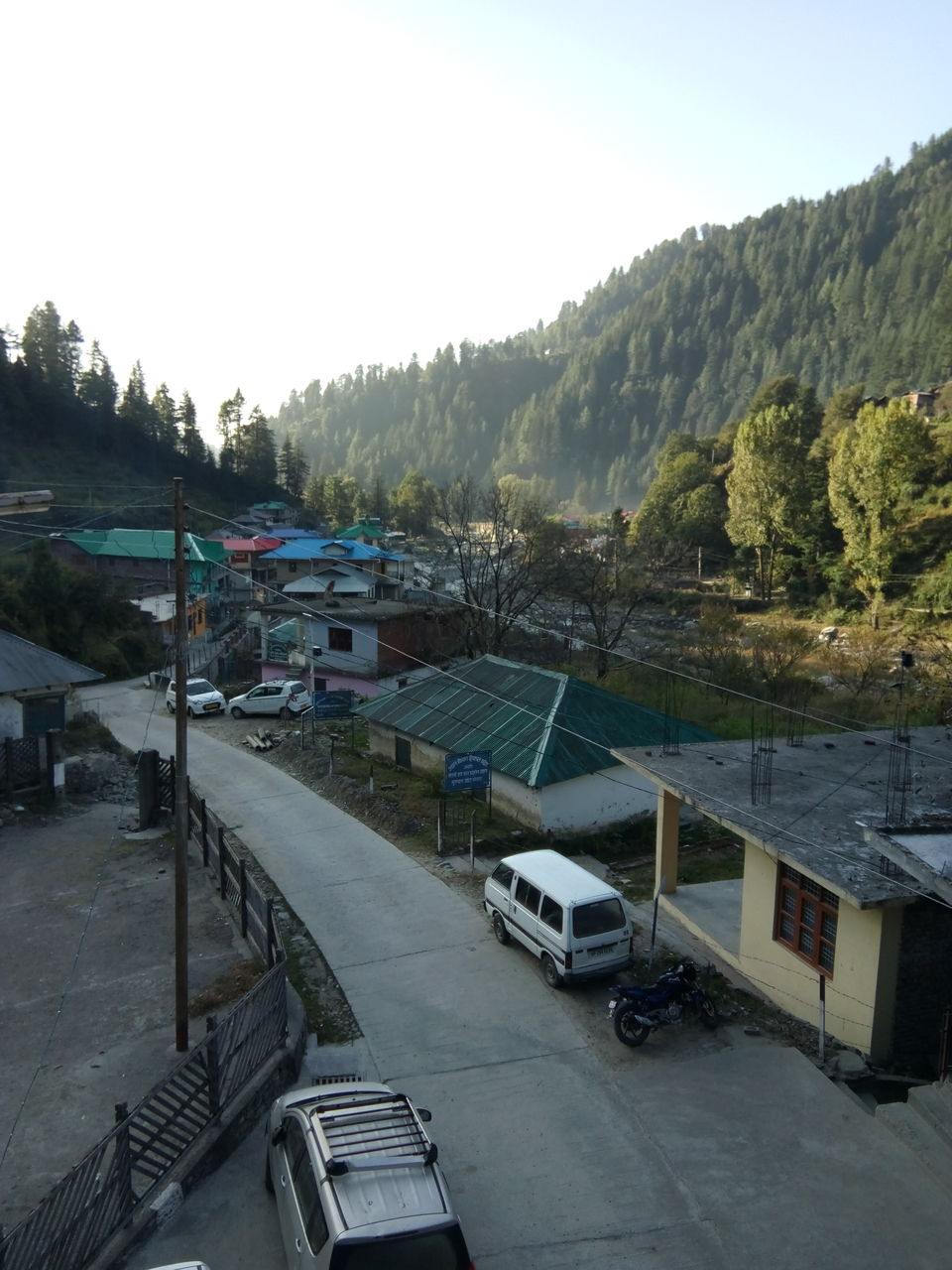 Photo of Barot....a stop over 3/19 by Ajay K Raina