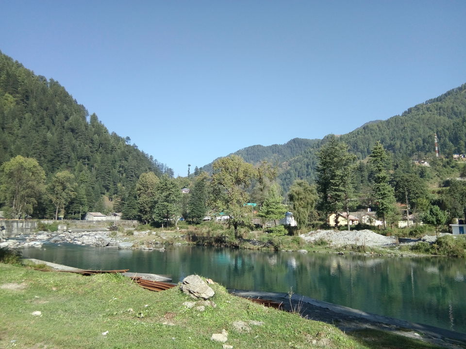 Photo of Barot....a stop over 5/19 by Ajay K Raina