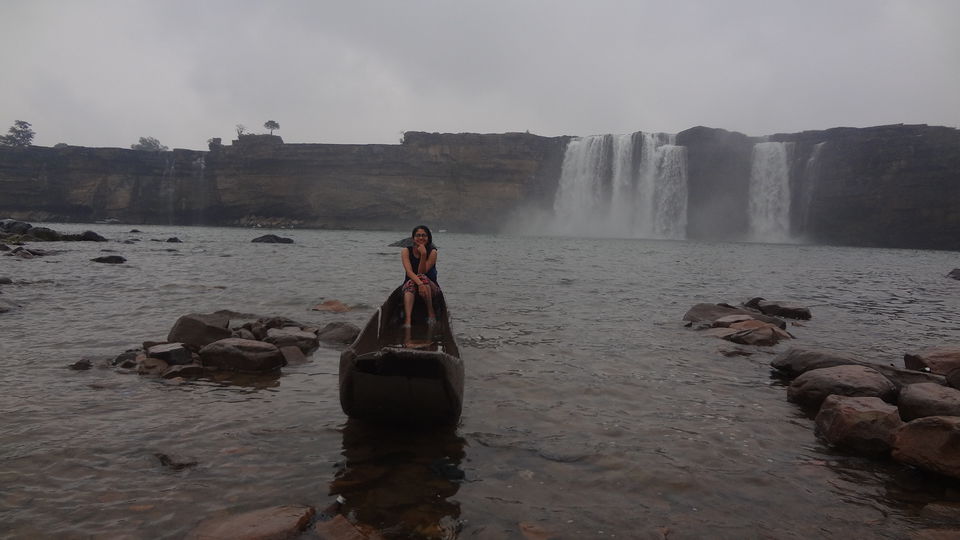 Photo of Chitrakote Falls, Boating Service, Tiratha, Chhattisgarh, India by Sneha Vashisht