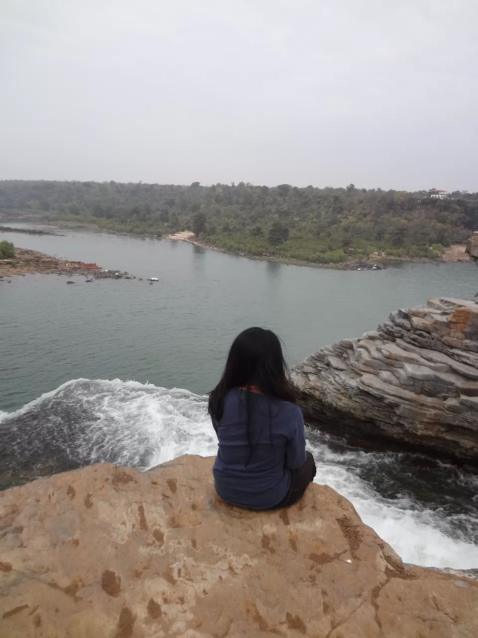 Photo of Chitrakote Waterfalls | Niagara Falls Of India, Tiratha, Chhattisgarh, India by Sneha Vashisht