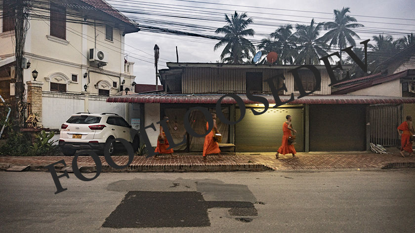 Photo of Luang Prabang's Traditional Alms Giving Ceremony 3/5 by Footloose Dev