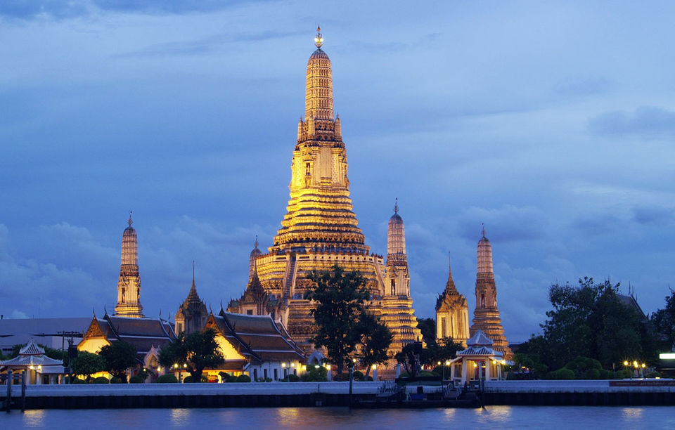 Храм Wat Arun Бангкок Тайланд без смс