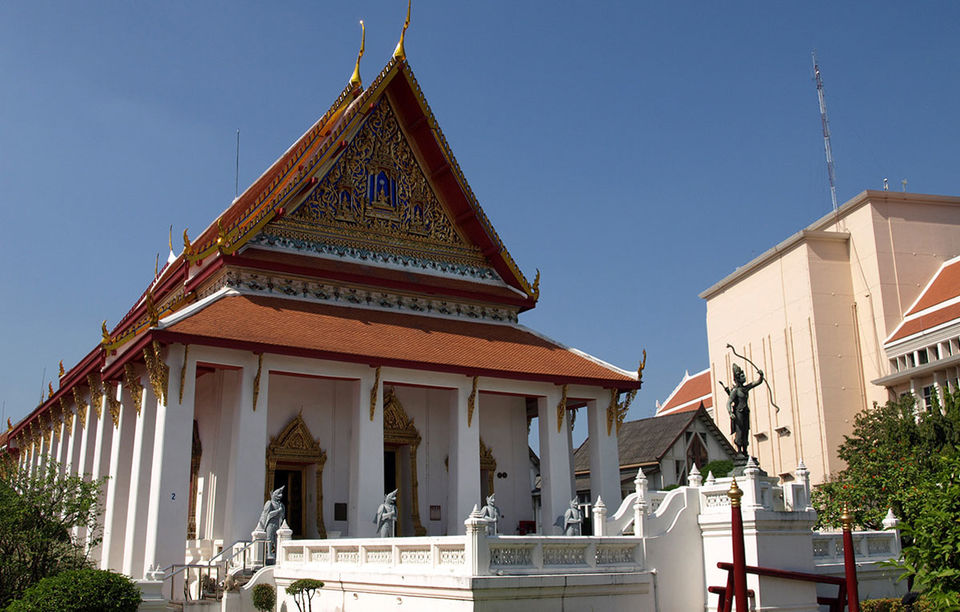 Photo of Best Places to See in Bangkok and Pattaya for Couple in December 6/13 by Smart Holiday Shop