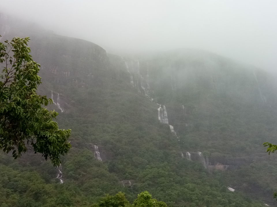 Photo of Kalsubai Peak, Maharashtra, India by Rigved kalekar