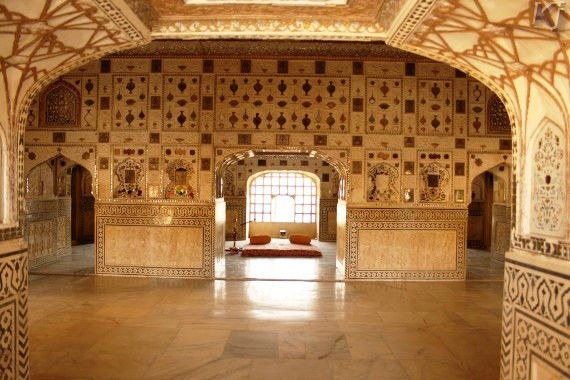 Photo of Historical Sluggish Travel and Foodies Hub: An Experiential Guide to Amer City 10/22 by Pamela Mukherjee