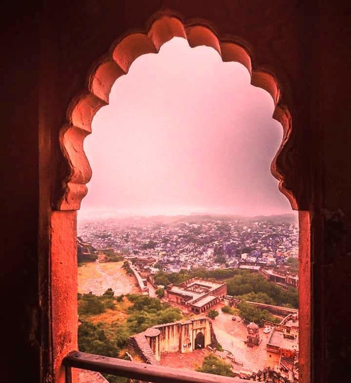 Photo of Historical Sluggish Travel and Foodies Hub: An Experiential Guide to Amer City 11/22 by Pamela Mukherjee