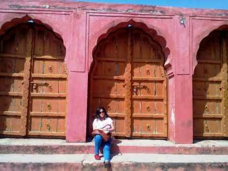 Photo of Historical Sluggish Travel and Foodies Hub: An Experiential Guide to Amer City 4/4 by Pamela Mukherjee