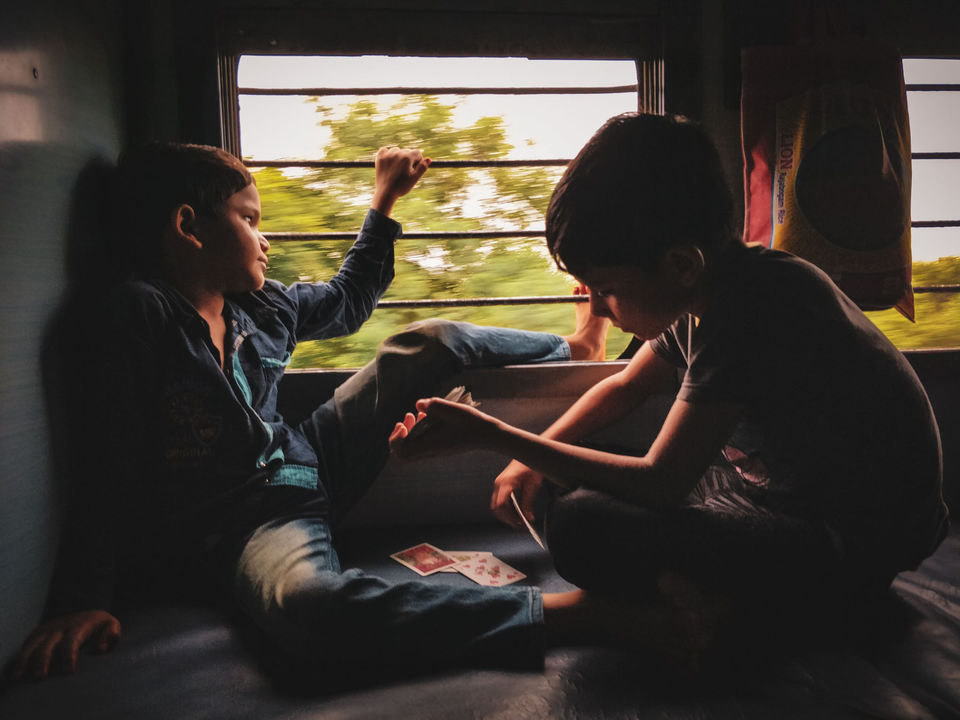 Photo of Amidst All This Chaos, Here's Why I'm Missing Train Journeys the Most 3/4 by Ambika Bhardwaj