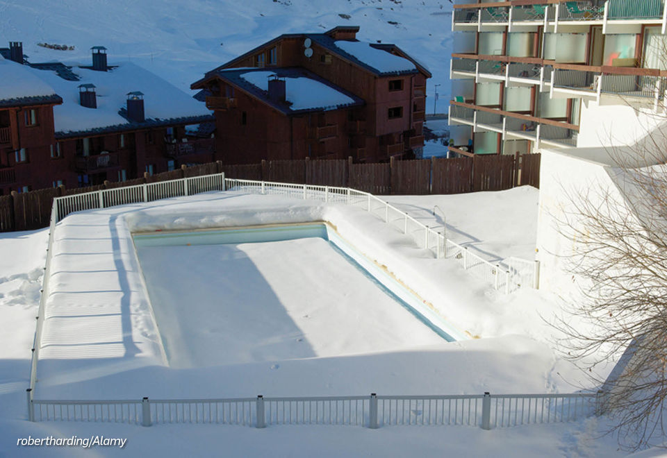 Photo of The Perfect Guide To An Enthralling Experience In The Alps by Travel+Leisure India & South Asia