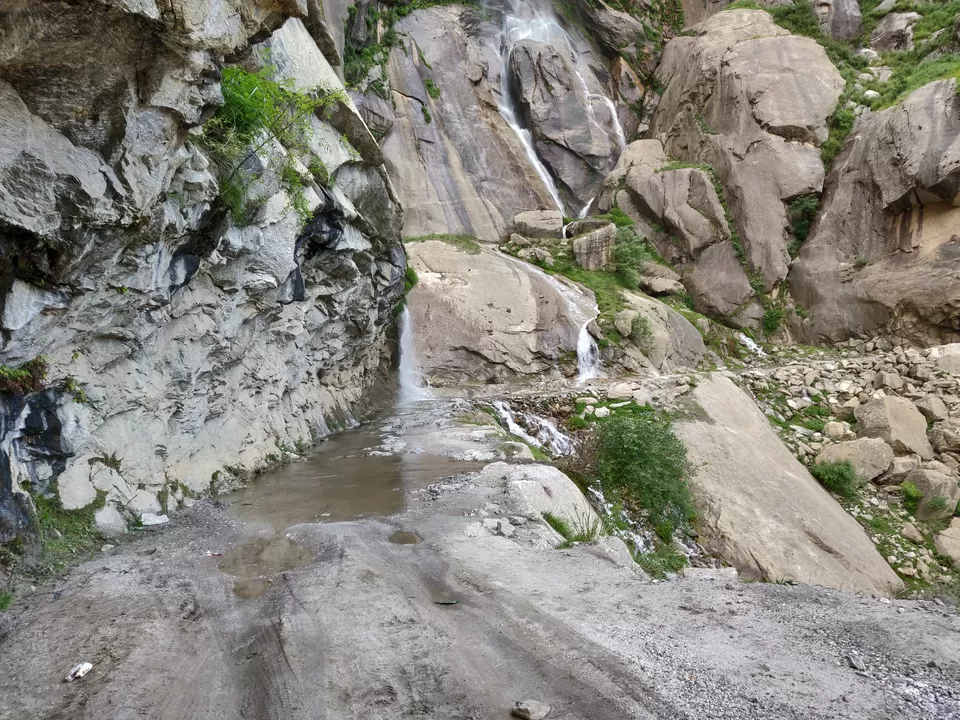 Photo of World's Most Dangerous Road - Kishtwar to Killar & Sach Pass - 813 Kms Ride - 360 Degree Circuit. by Deepankur