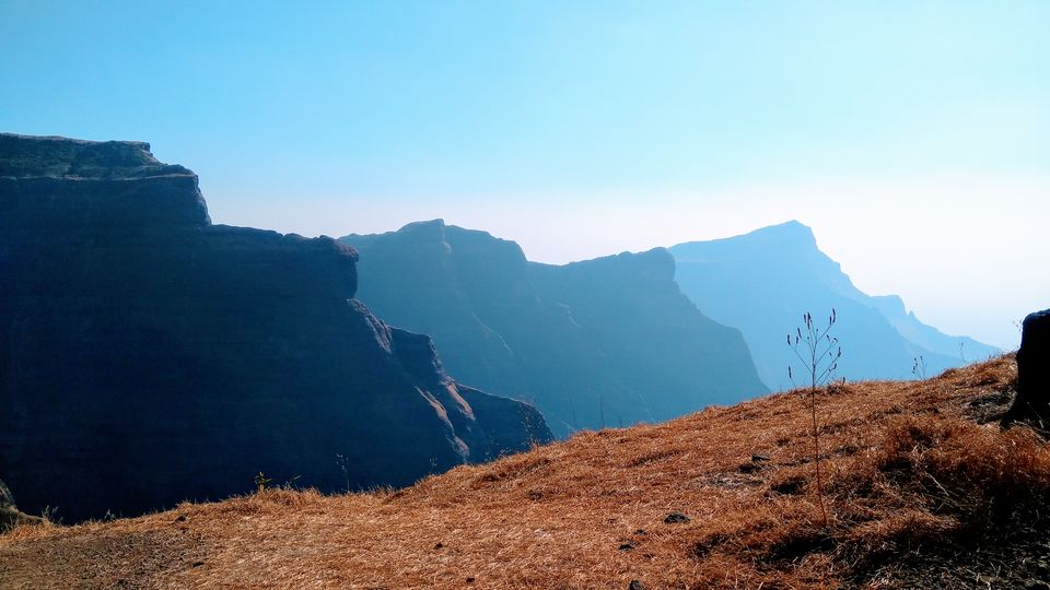 Photo of Sandhan Valley, Maharashtra by MUhammed Unais P