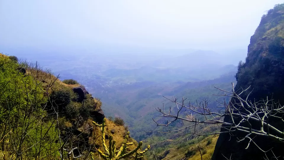 Photo of Mahuli Fort, Asangaon, Maharashtra, India by MUhammed Unais P (TheIndianTrails)