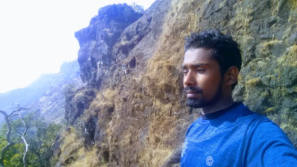 Photo of Mahuli Fort, Asangaon, Maharashtra, India by MUhammed Unais P (TheIndianTrails)